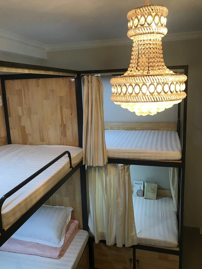 The Lily Hostel & Coffee Ho Chi Minh-stad Buitenkant foto